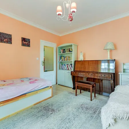 Villa Beautiful House With Garden Near The Sea *